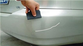 汽車(chē)修補(bǔ).jpg 汽車(chē)修補(bǔ).jpg