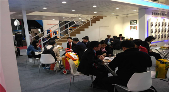 銀箭鋁銀漿2017涂料展風(fēng)采 (4)_副本.jpg 銀箭鋁銀漿2017涂料展風(fēng)采 (4)_副本.jpg